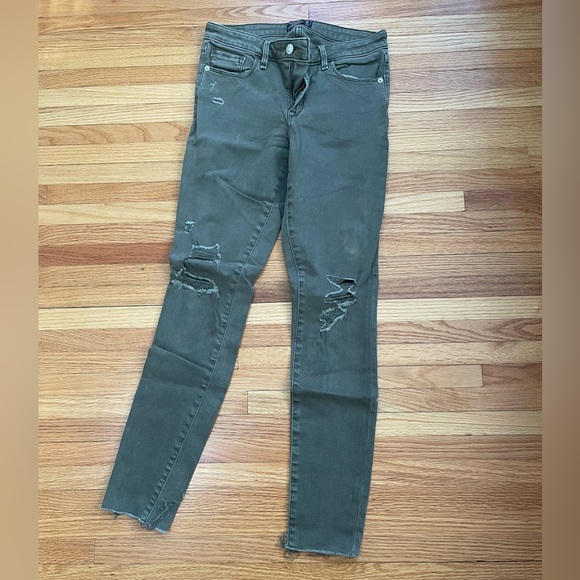 Distressed Olive Abercrombie Jeans 26 - Picture 3 of 6